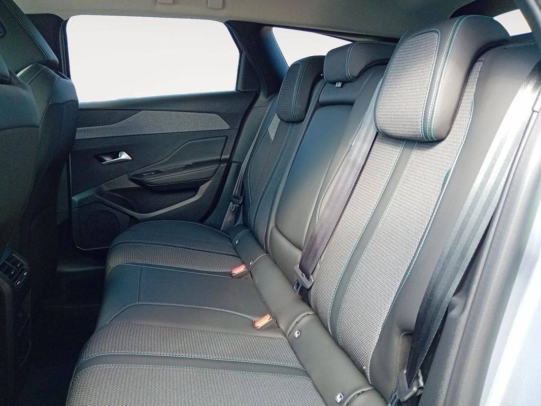peugeot-308-sw-2024-diesel-1499cc
