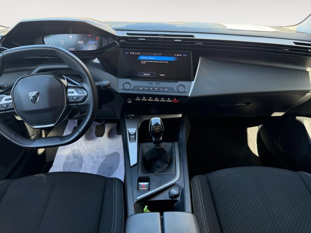 peugeot-308-2023-gasolina-1199cc