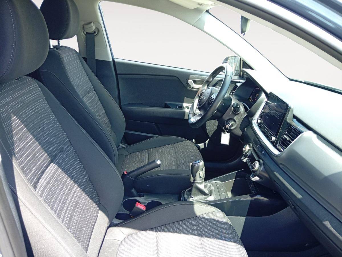 kia-stonic-2025-gasolina-998cc