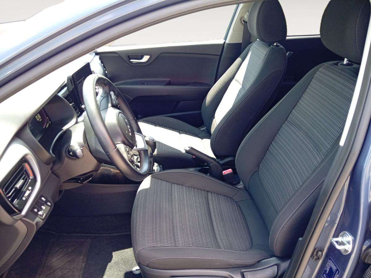 kia-stonic-2025-gasolina-998cc
