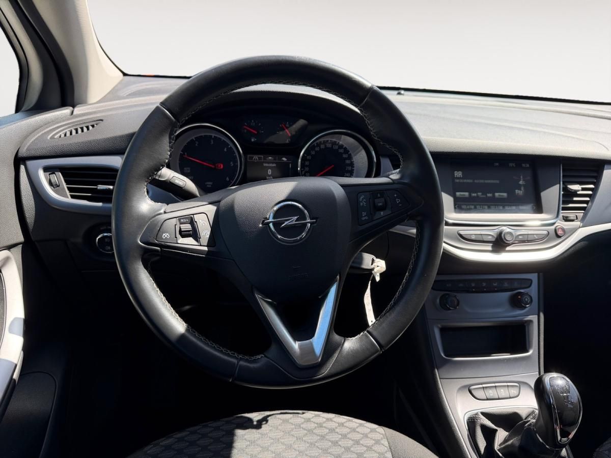 opel-astra-2020-diesel-1496cc