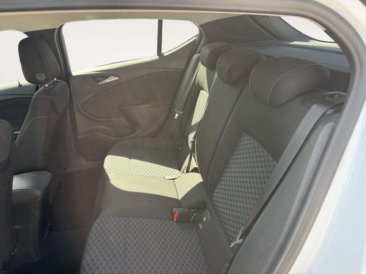 opel-astra-2020-diesel-1496cc