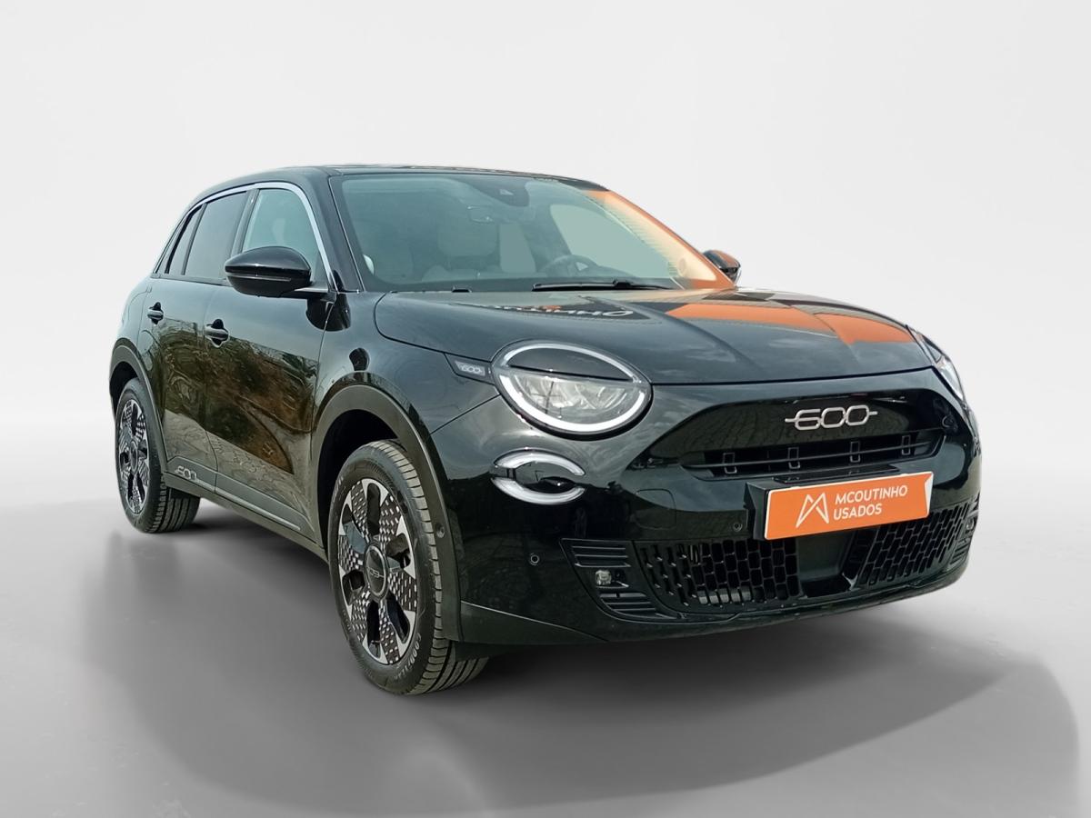 fiat-600-2024-gasolina-1199cc