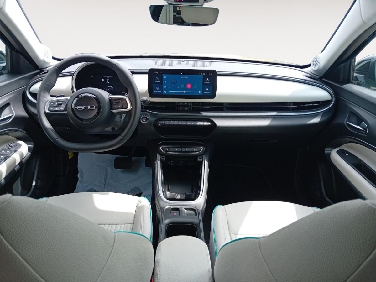 fiat-600-2024-gasolina-1199cc