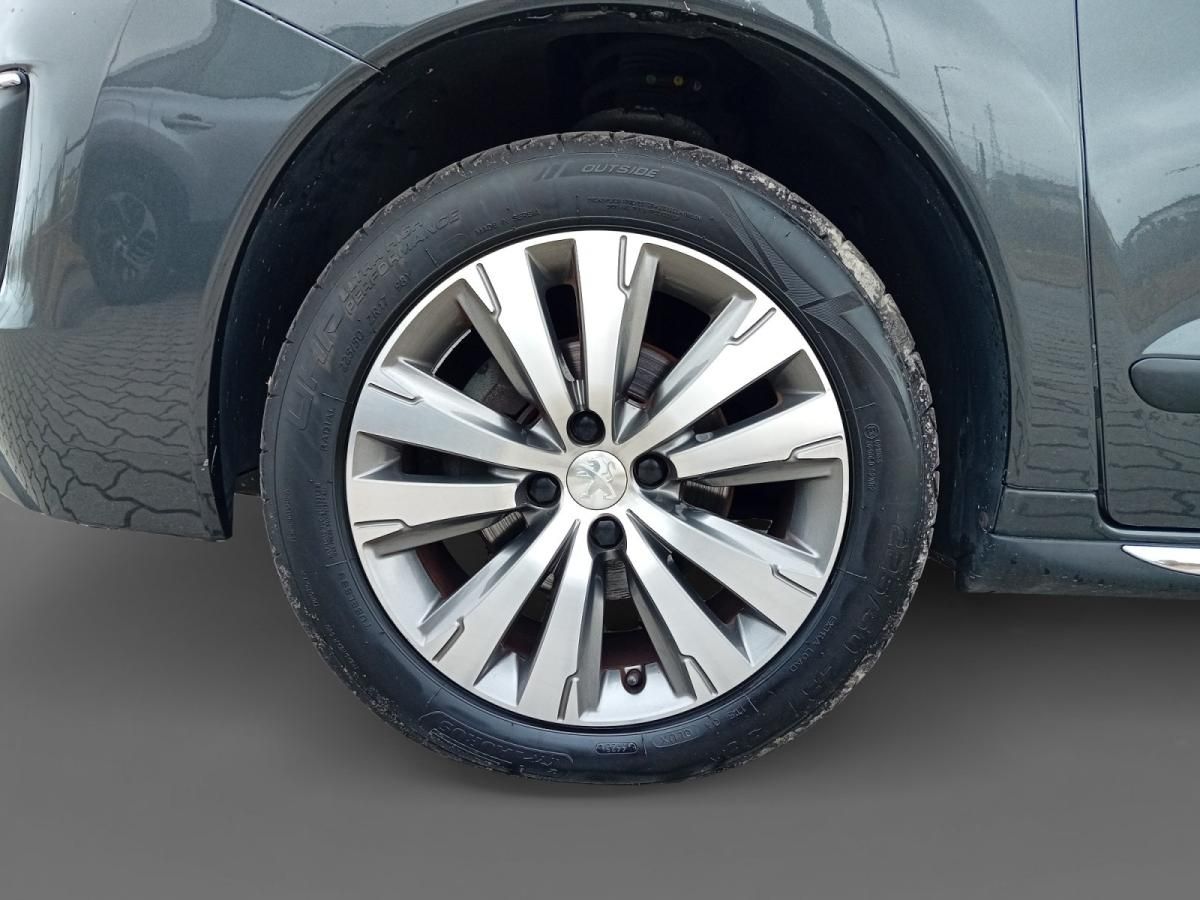 peugeot-3008-2015-diesel-1560cc
