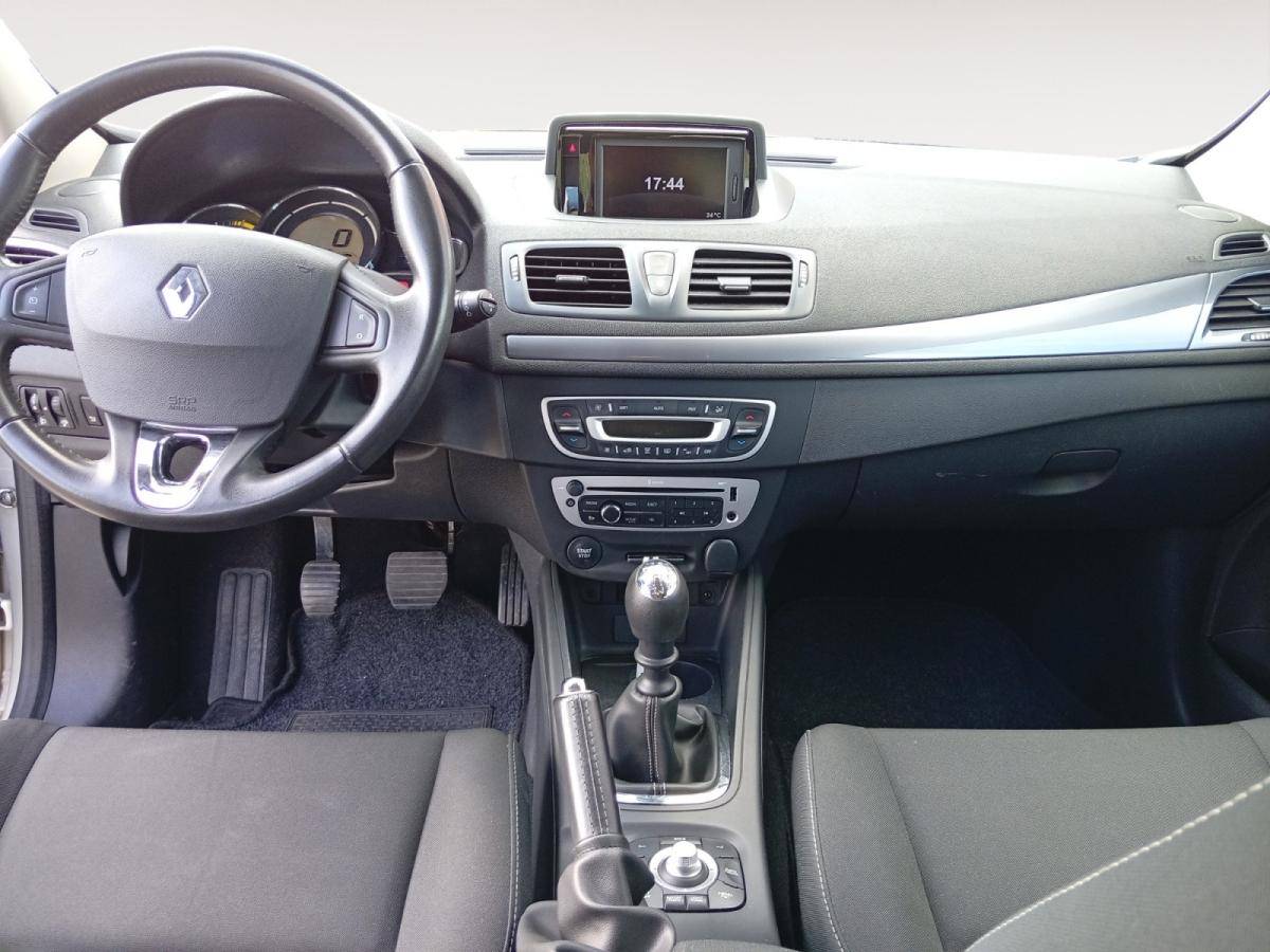 renault-megane-sport-tourer-2016-diesel-1461cc