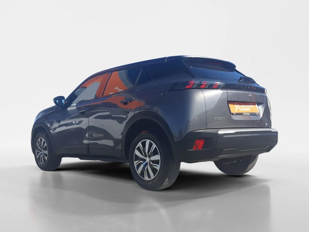 peugeot-2008-2023-gasolina-1199cc
