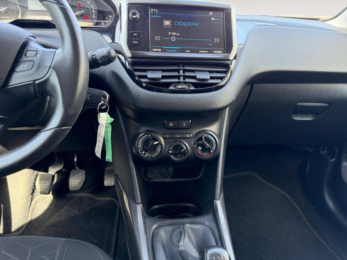 peugeot-2008-2018-diesel-1560cc