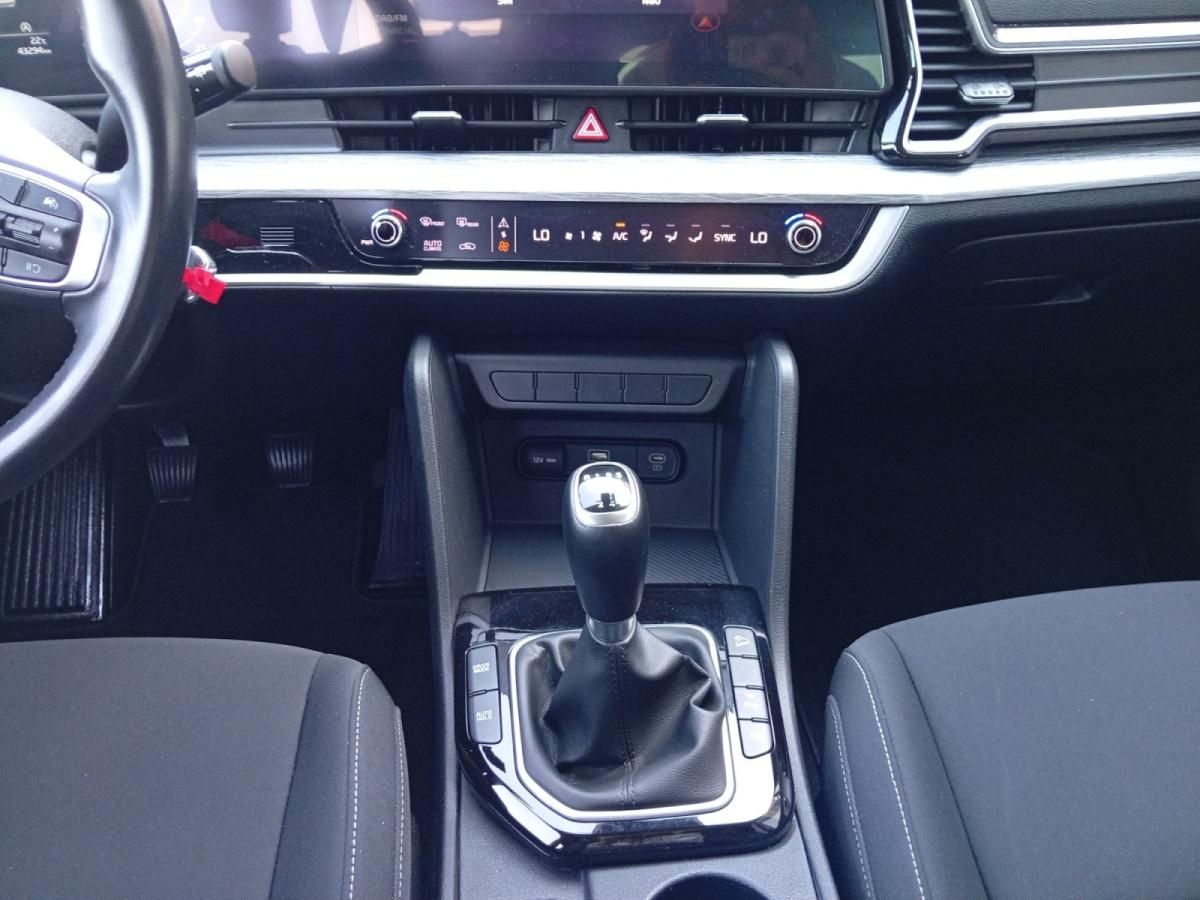 kia-sportage-2023-gasolina-1598cc