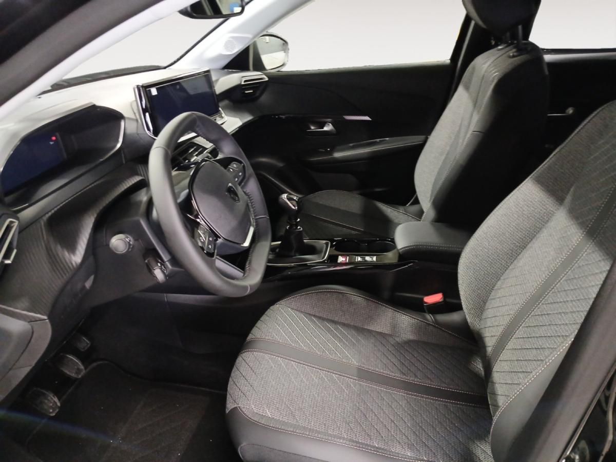 peugeot-208-2026-gasolina-1199cc