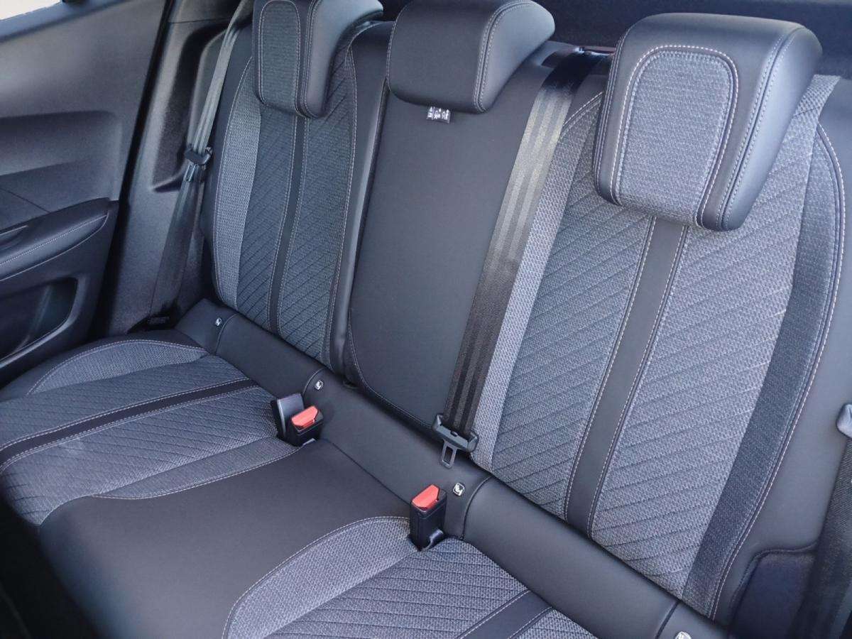 peugeot-2008-2026-hibrido-a-gasolina-1199cc