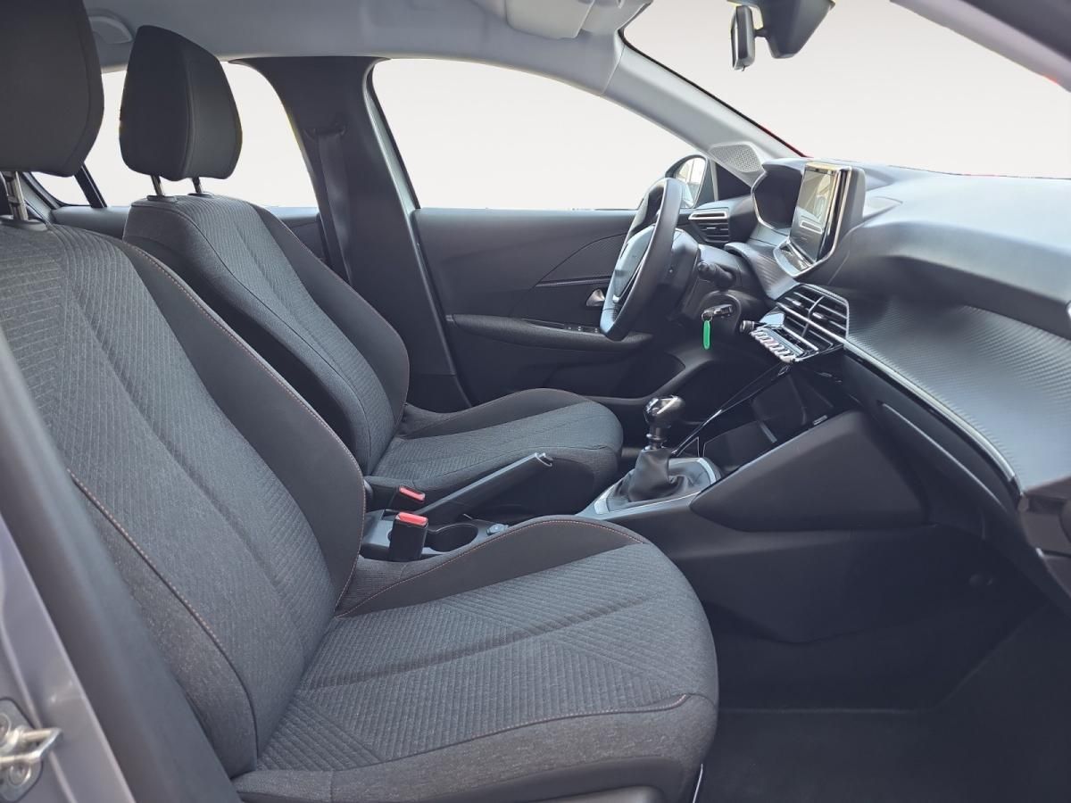 peugeot-208-2025-gasolina-1199cc