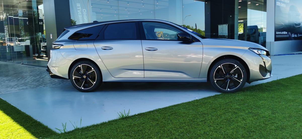 peugeot-e-308-2025-eletrico-0cc