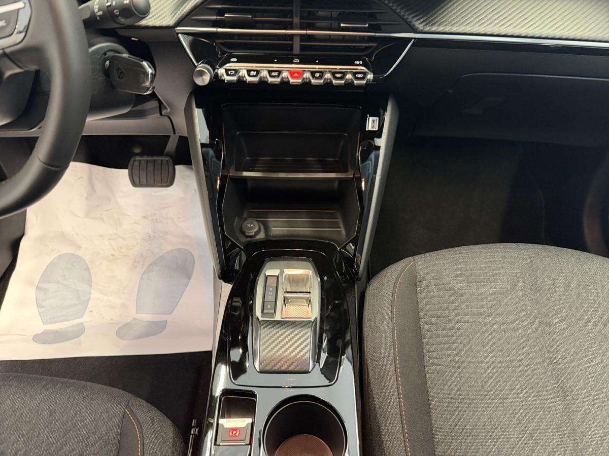 peugeot-208-2025-eletrico-0cc