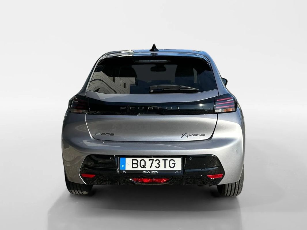 peugeot-208-2025-eletrico-0cc