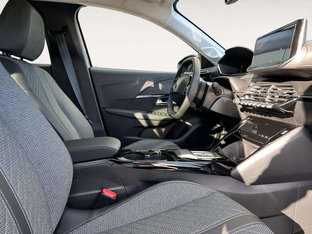 peugeot-208-2025-eletrico-0cc