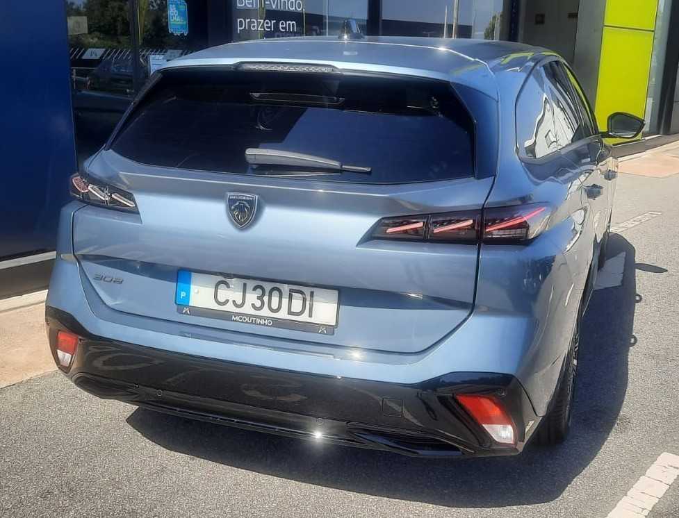 peugeot-308-sw-2025-diesel-1499cc