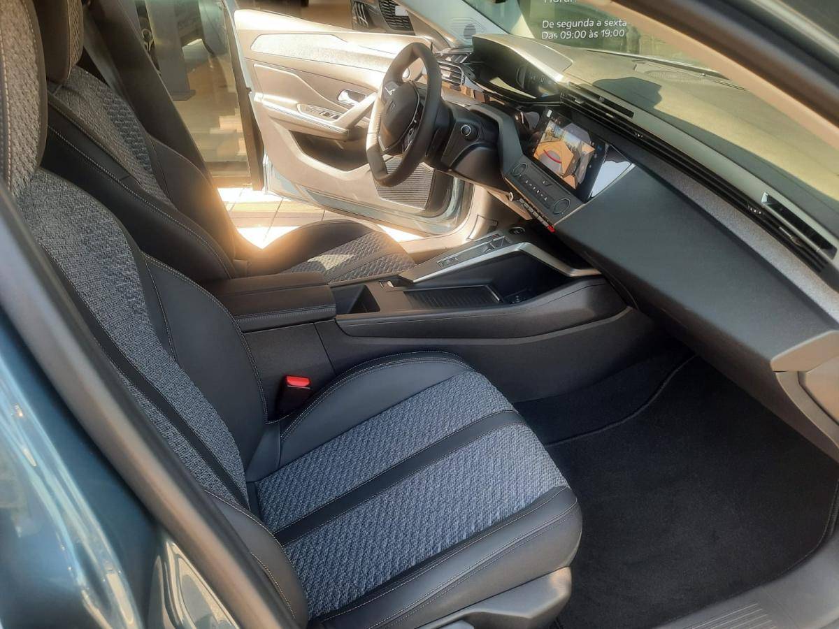 peugeot-308-sw-2025-diesel-1499cc