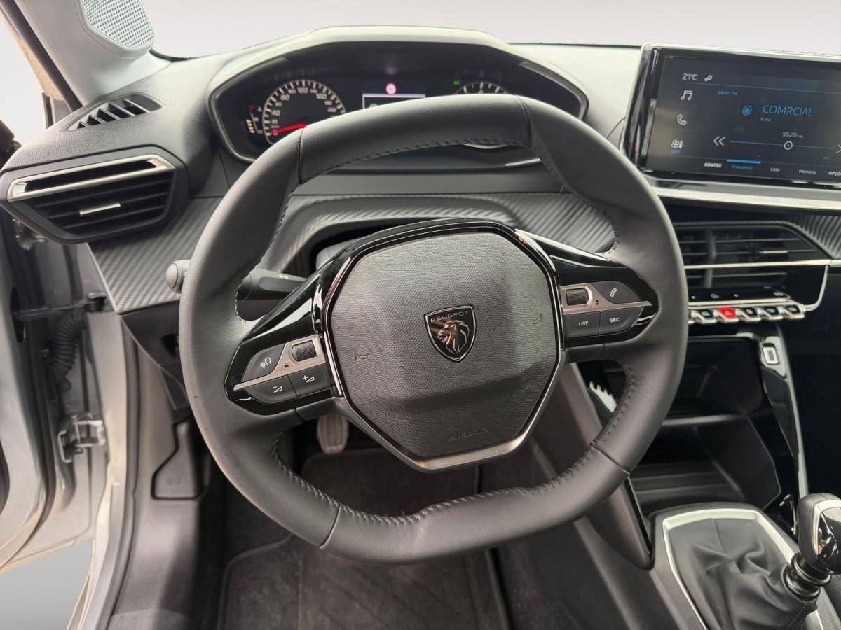 peugeot-208-2026-gasolina-1199cc