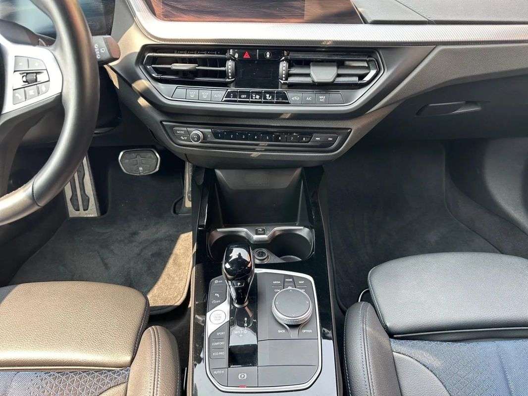 bmw-serie-1-2024-diesel-1496cc