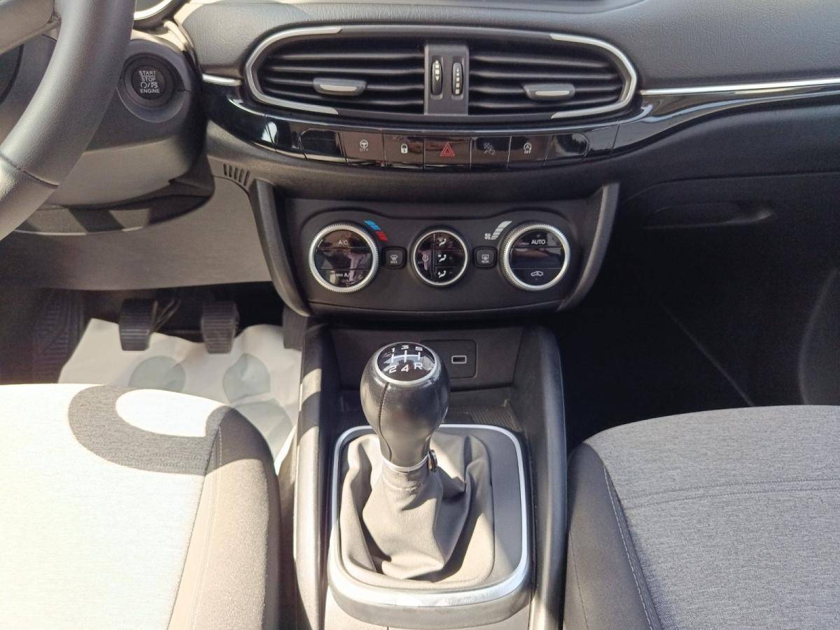 fiat-tipo-station-wagon-2023-gasolina-999cc