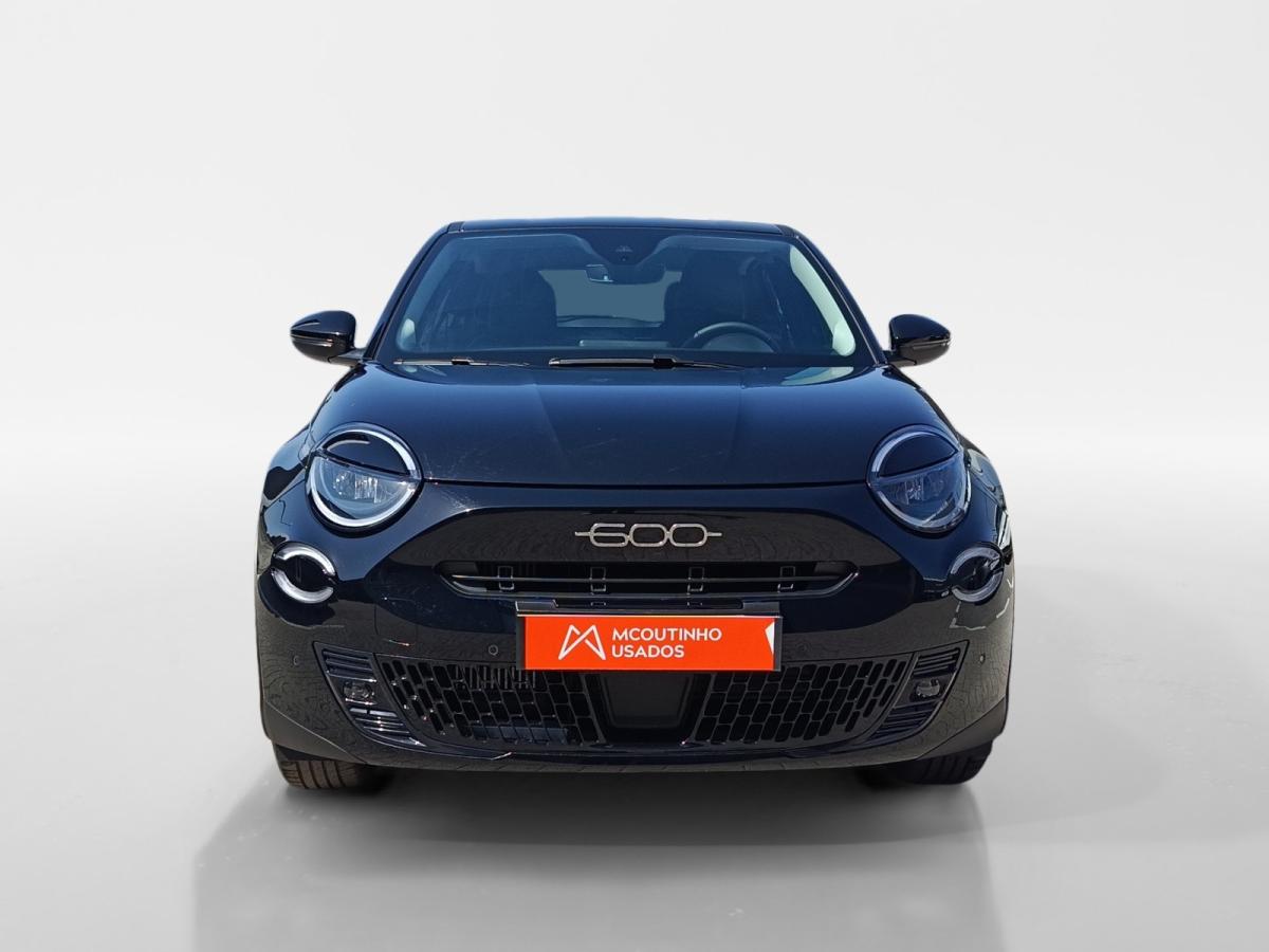 fiat-600-2025-gasolina-1199cc