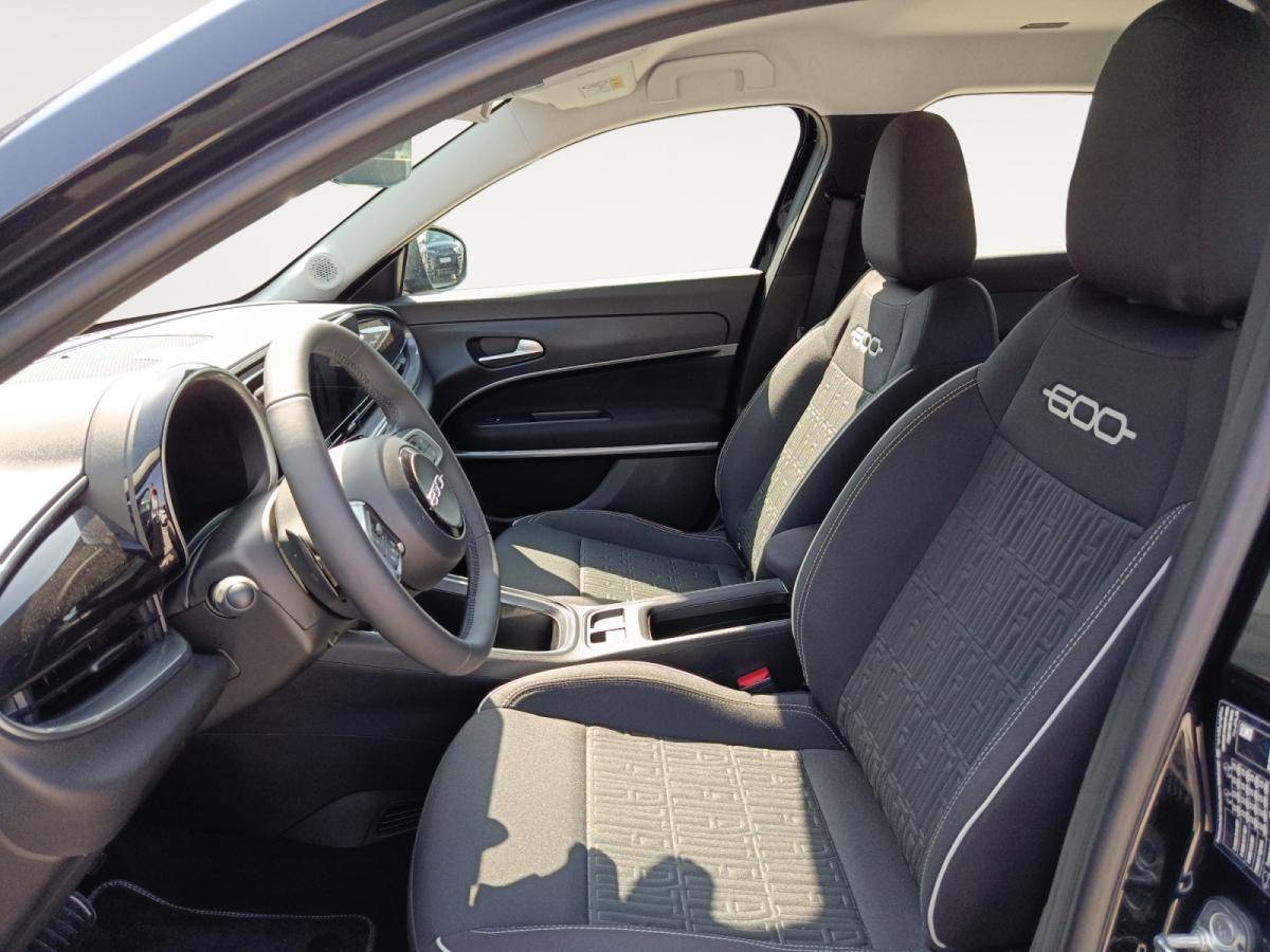 fiat-600-2025-gasolina-1199cc
