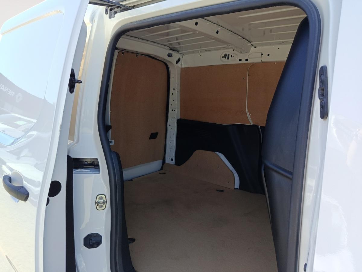 citroen-berlingo-2021-diesel-1499cc
