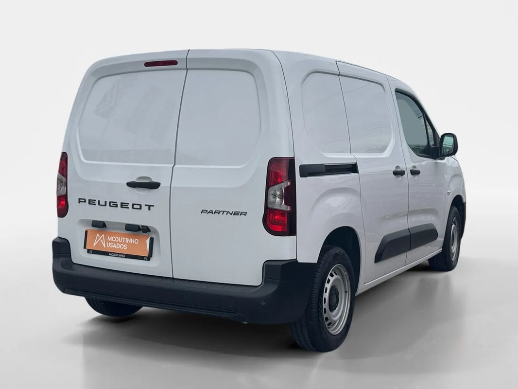 peugeot-partner-2024-diesel-1499cc