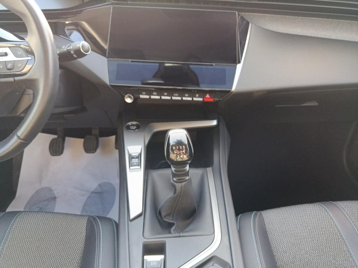 peugeot-308-2024-gasolina-1199cc