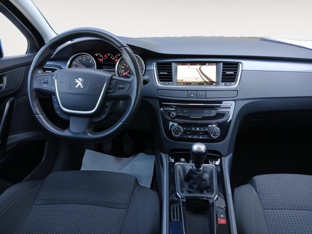 peugeot-508-sw-2019-diesel-1560cc