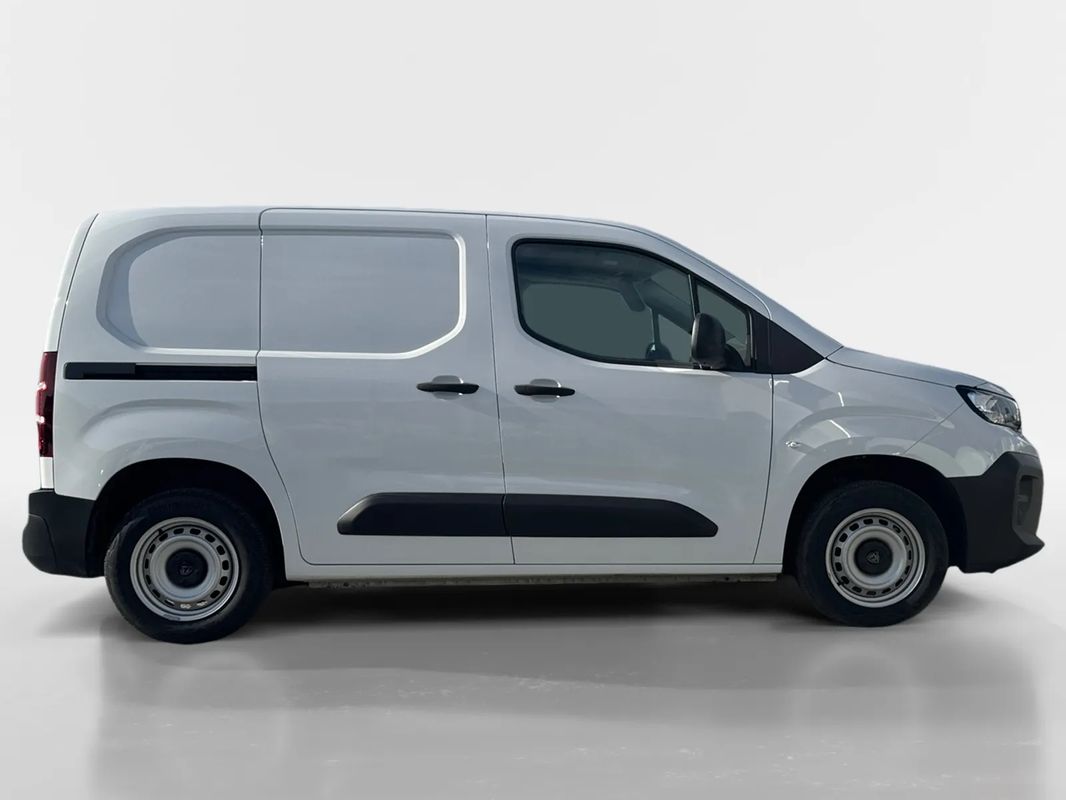 peugeot-partner-2024-diesel-1499cc