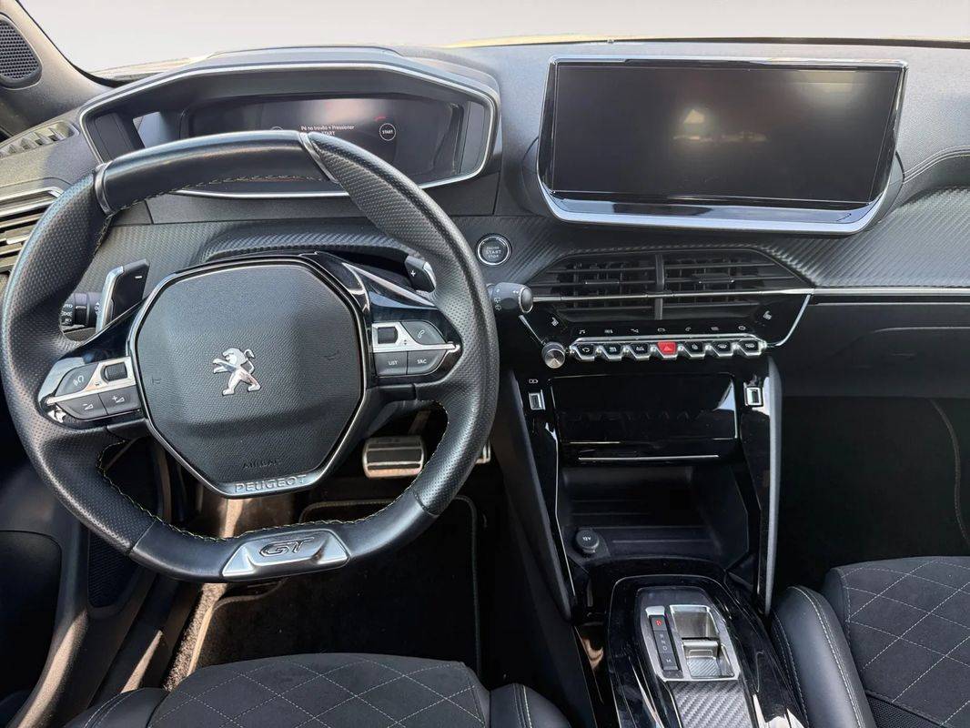 peugeot-2008-2023-diesel-1499cc