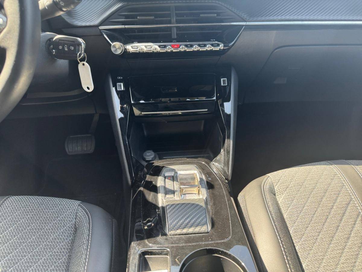 peugeot-2008-2025-hibrido-a-gasolina-1199cc
