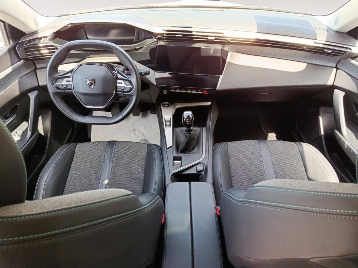 peugeot-308-2024-gasolina-1199cc