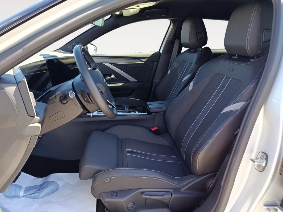 opel-astra-sport-tourer-2025-hibrido-a-gasolina-1199cc