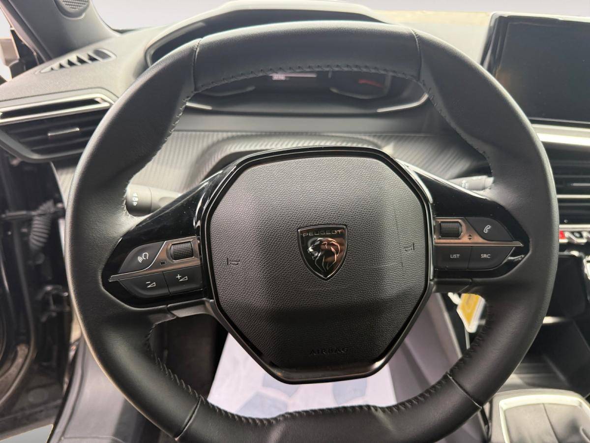 peugeot-2008-2025-gasolina-1199cc