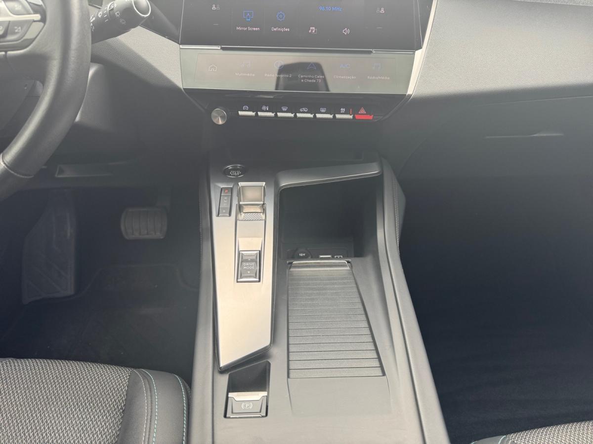 peugeot-308-sw-2022-hibrido-a-gasolina-1598cc
