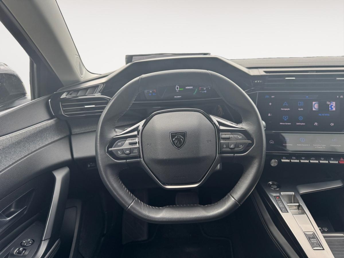 peugeot-308-sw-2022-hibrido-a-gasolina-1598cc