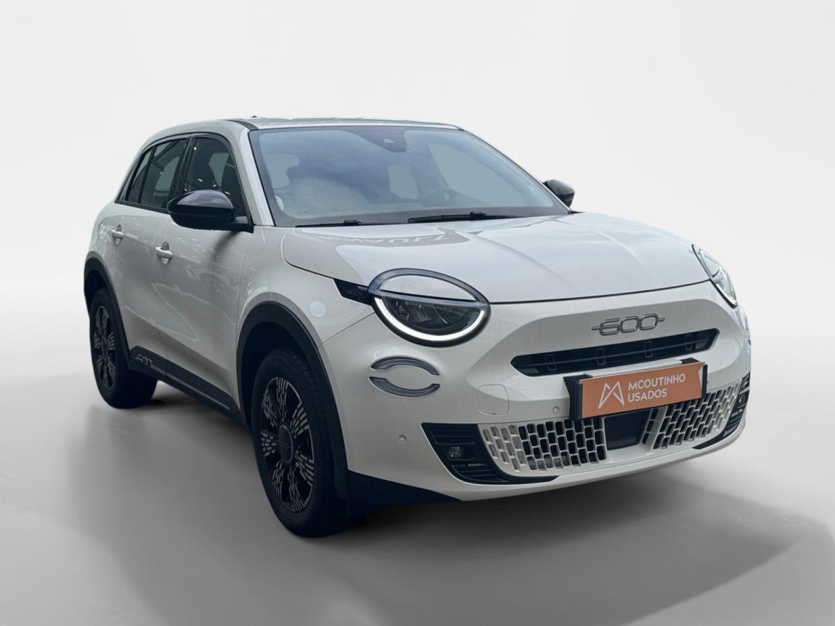 fiat-600-2025-hibrido-a-gasolina-1199cc