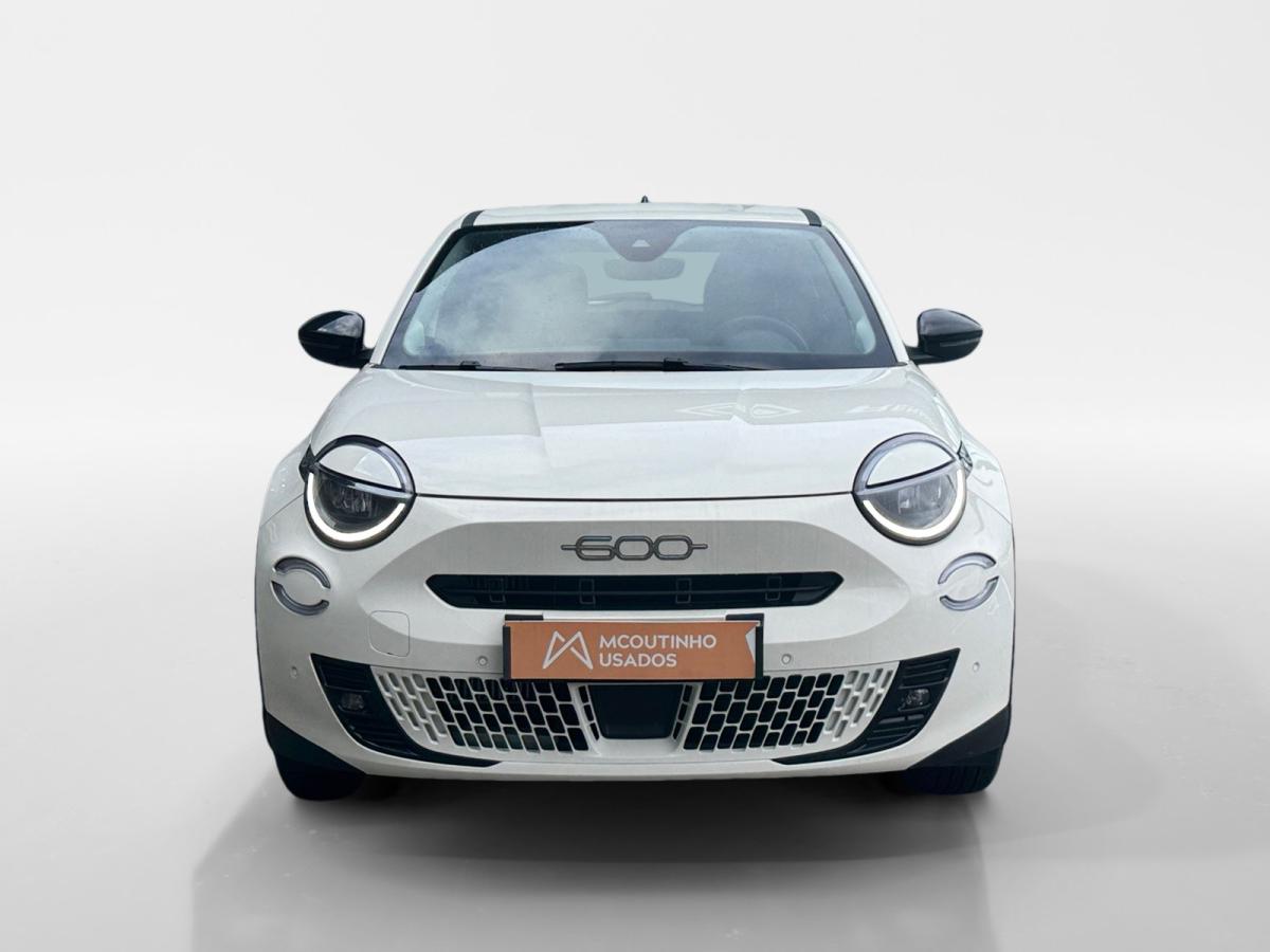 fiat-600-2025-hibrido-a-gasolina-1199cc