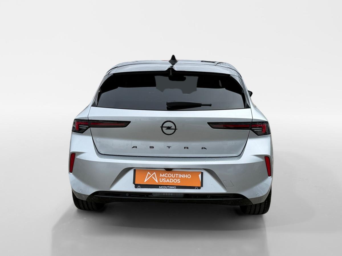 opel-astra-2025-gasolina-1199cc