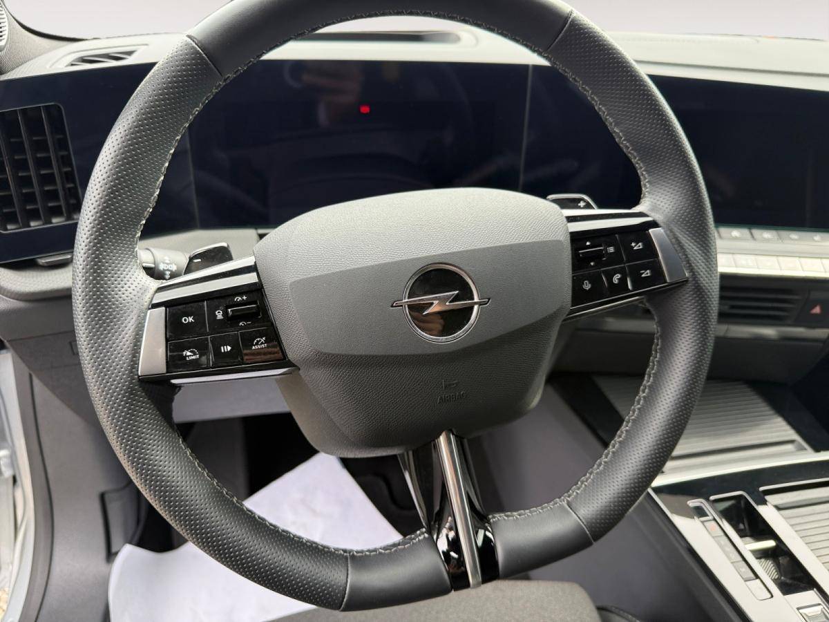 opel-astra-2025-gasolina-1199cc