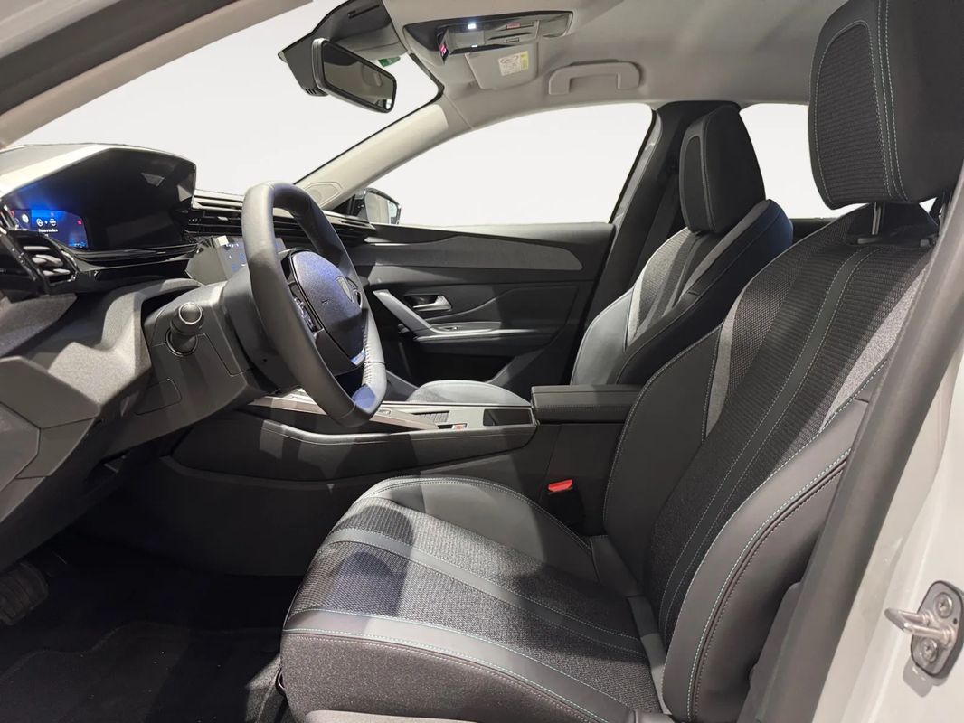 peugeot-e-308-2025-eletrico-0cc
