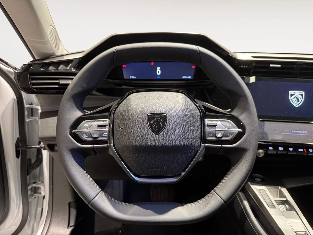 peugeot-e-308-2025-eletrico-0cc