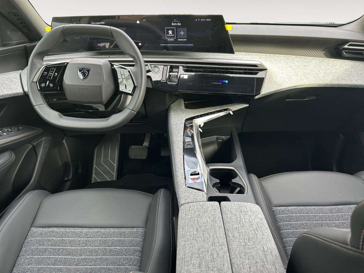 peugeot-e-3008-2025-eletrico-0cc