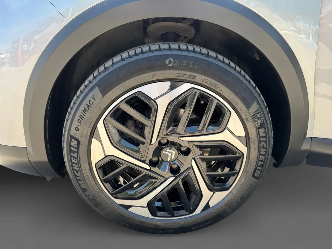 citroen-c4-2023-gasolina-1199cc