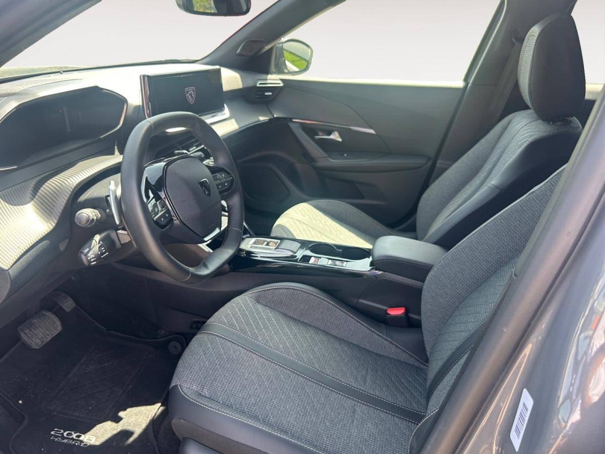 peugeot-2008-2025-gasolina-1199cc