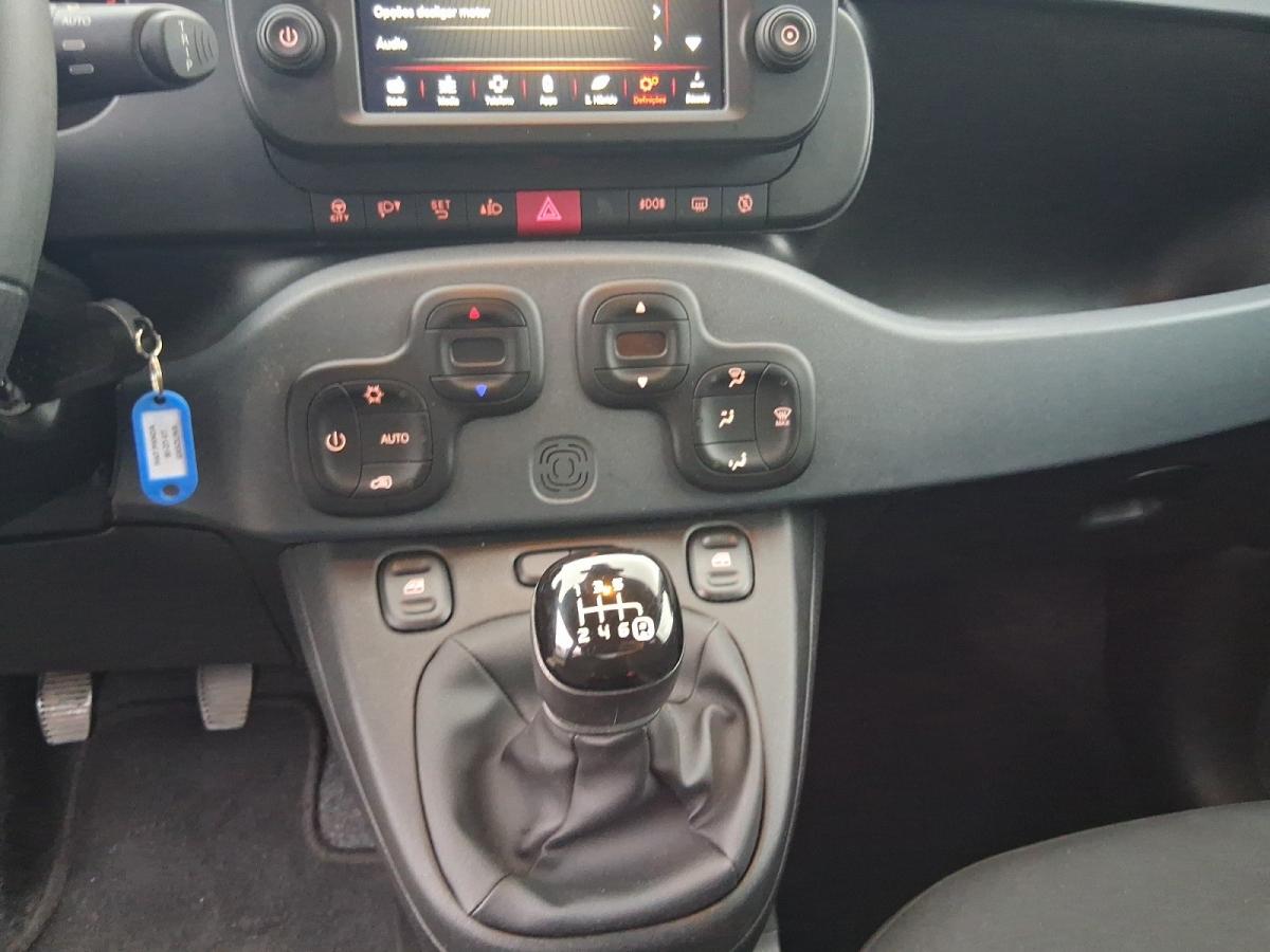 fiat-panda-2024-gasolina-999cc