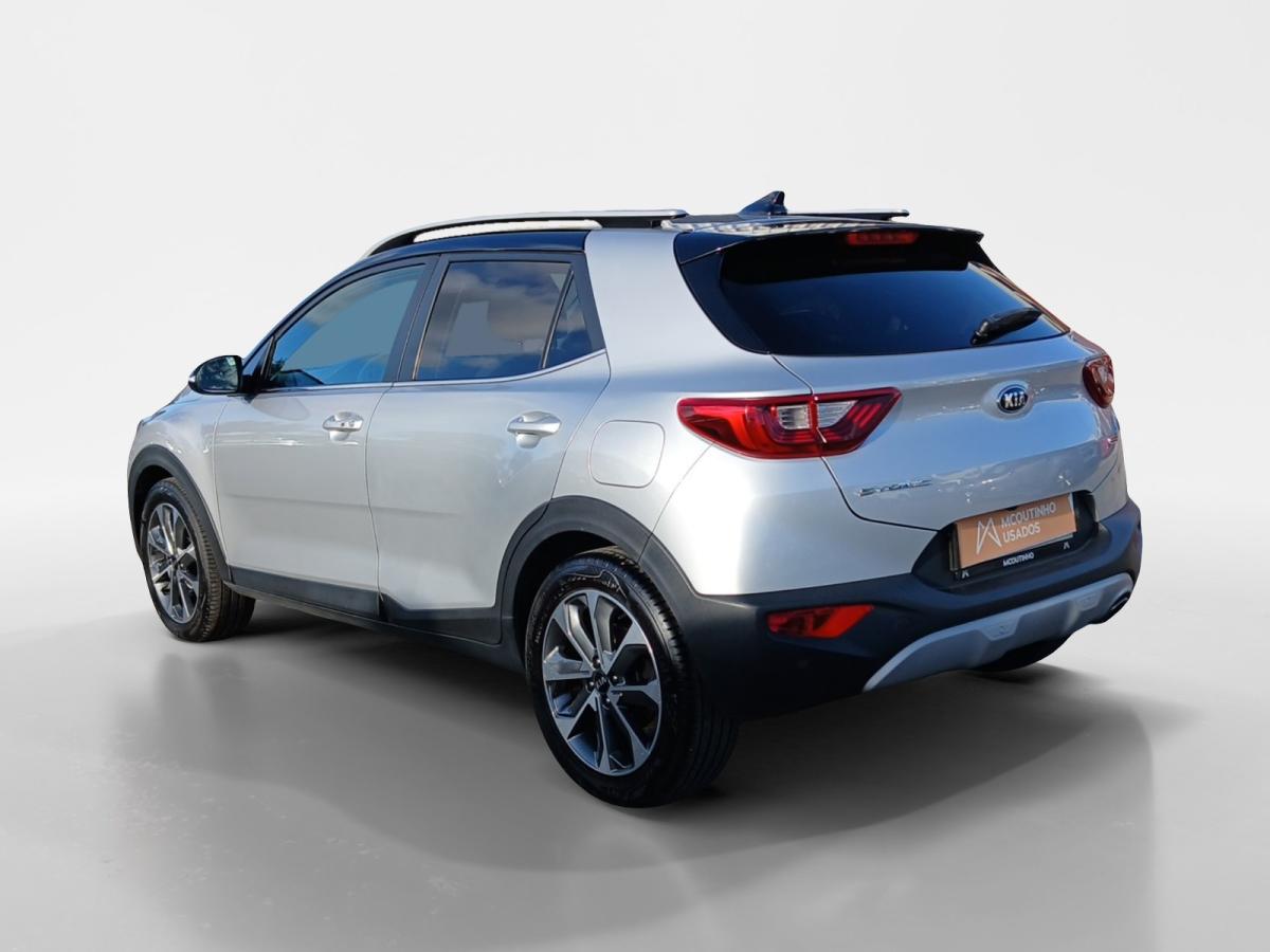 kia-stonic-2018-diesel-1598cc